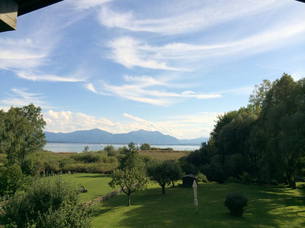 Hotel Garni - Chiemsee-Pension-Seebruck Seeon-Seebruck Room photo
