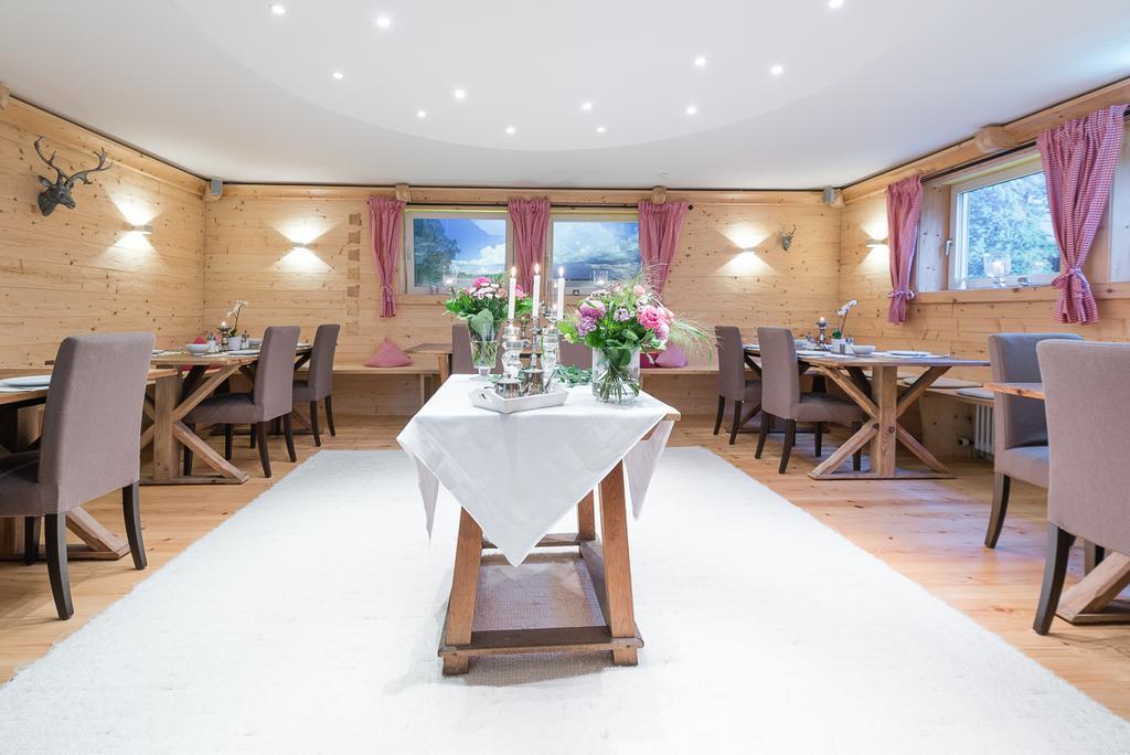 Hotel Garni - Chiemsee-Pension-Seebruck Seeon-Seebruck Exterior photo
